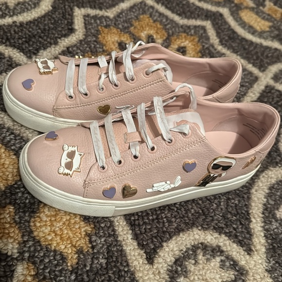 KARL LAGERFELD PARIS 7.5 - Picture 2 of 3